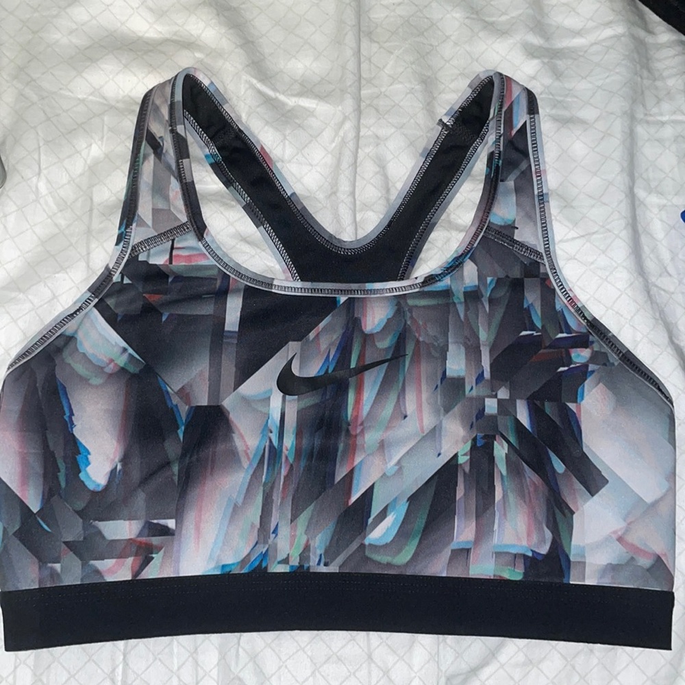 Nike sports bra